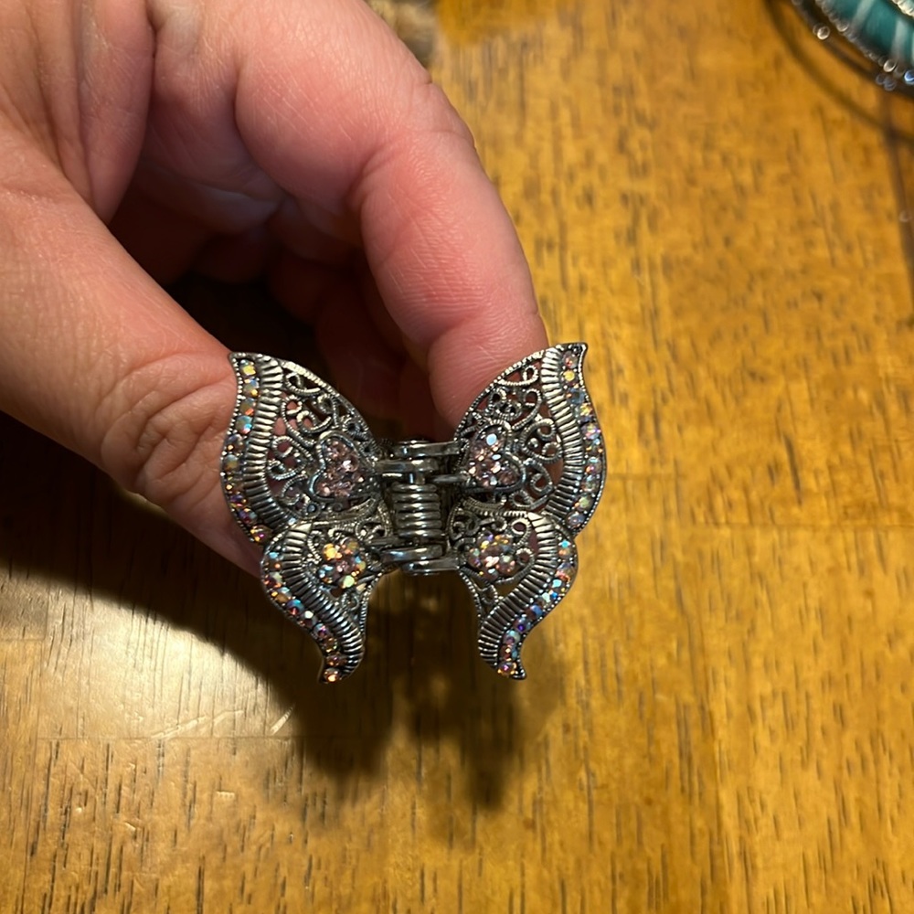 Silver butterfly claw clip